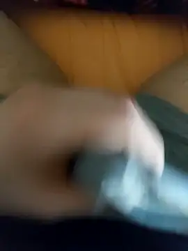 Snapshot of birzevkmeselesi chatting on February 2026 10:35:01 PM birzevkmeselesi online show from February 2026 10:35:01 PM