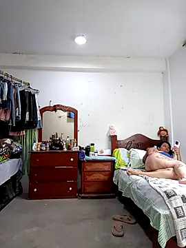 Dafne 77 online show from March 2026 07:09:01 PM