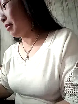 baby 112233 online show from March 2026 12:37:01 AM