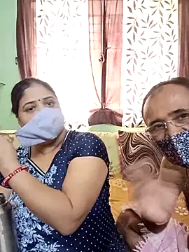 HoneyHush online show from February 2026 06:09:01 AM