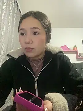 Snapshot of DULCE_MARIA_EF chatting on February 2026 11:59:01 AM DULCE MARIA EF online show from February 2026 11:59:01 AM