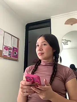 Snapshot of DULCE_MARIA_EF chatting on February 2026 12:49:01 PM DULCE MARIA EF online show from February 2026 12:49:01 PM