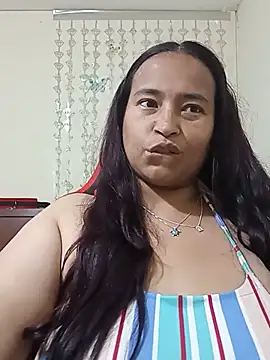 Snapshot of BustySexy_Nataly chatting on June 2026 07:43:01 AM BustySexy Nataly online show from June 2026 07:43:01 AM