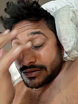 hot---boy1 online show from February 2026 12:31:01 AM