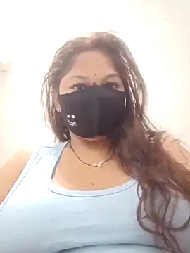 Priyani 2304 online show from February 2026 05:31:01 PM