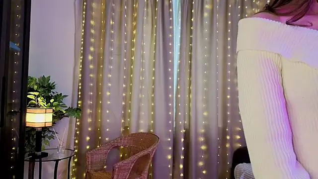 Snapshot of TobiMillinor chatting on February 2026 09:02:01 AM TobiMillinor online show from February 2026 09:02:01 AM