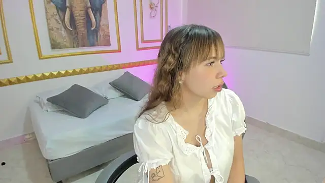 milaack  online show from February 2026 07:46:01 PM