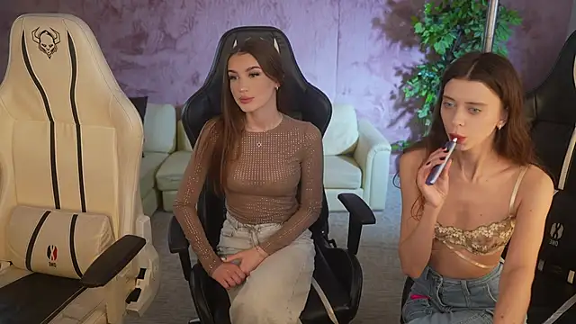 Zlata Sky online show from November 2025 03:23:01 PM