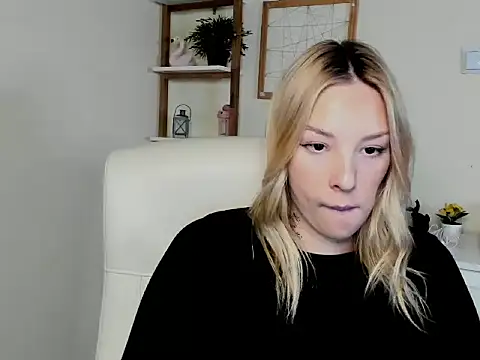 VelvetAngela online show from March 2026 01:28:01 PM