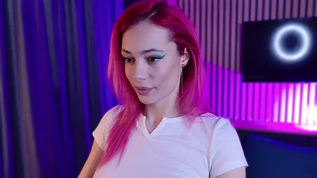 Snapshot of KaylieRosse chatting on March 2026 07:54:01 PM KaylieRosse online show from March 2026 07:54:01 PM