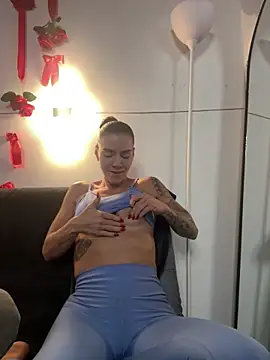 Snapshot of gaby_cartter chatting on February 2026 08:32:01 PM gaby cartter online show from February 2026 08:32:01 PM