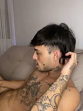 Snapshot of ruffvip chatting on March 2026 01:40:02 AM ruffvip online show from March 2026 01:40:02 AM