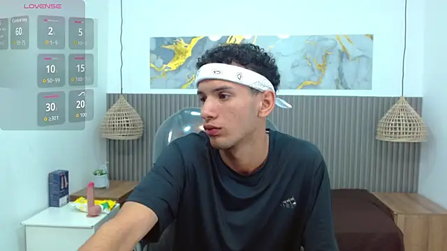 JDWhite18 online show from February 2026 04:30:01 AM