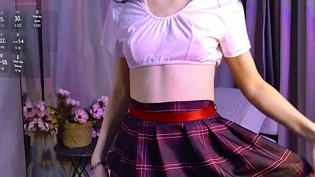 Snapshot of NicoleLuxe chatting on March 2026 07:09:01 PM NicoleLuxe online show from March 2026 07:09:01 PM