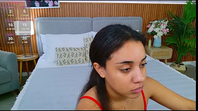 Snapshot of Luna_Cortier chatting on May 2026 05:12:01 AM Luna Cortier online show from May 2026 05:12:01 AM