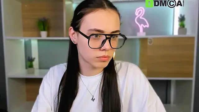 Snapshot of emma_swee chatting on February 2026 12:48:02 PM emma swee online show from February 2026 12:48:02 PM