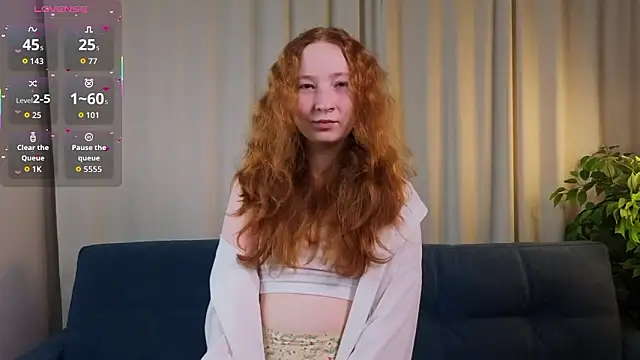 Snapshot of MaraButtrey chatting on March 2026 01:07:02 AM MaraButtrey online show from March 2026 01:07:02 AM