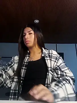 Snapshot of MeelFox chatting on February 2026 12:15:02 PM MeelFox online show from February 2026 12:15:02 PM