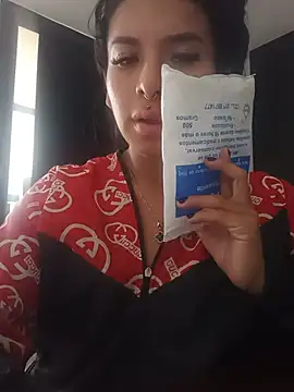 MeelFox online show from May 2026 06:50:01 PM