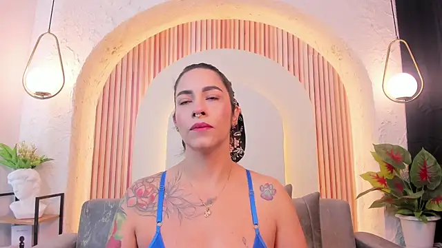 violet scott  online show from February 2026 10:14:01 AM