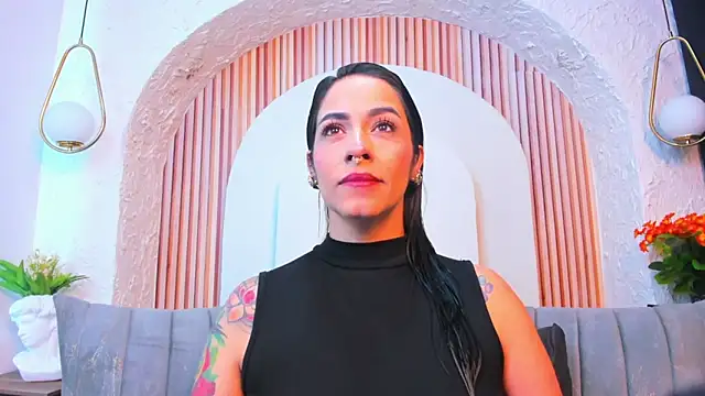 violet scott  online show from June 2026 10:28:02 AM