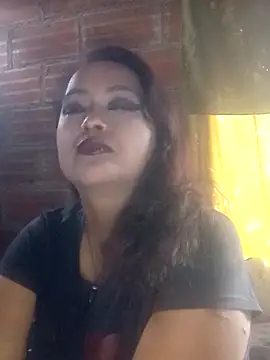 Snapshot of lilibetth chatting on May 2026 10:06:01 PM lilibetth online show from May 2026 10:06:01 PM