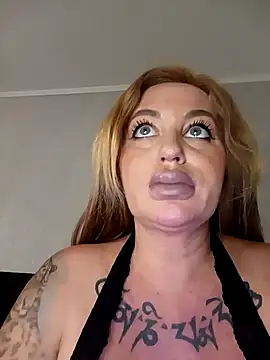 MiaMooly online show from March 2026 03:07:02 PM