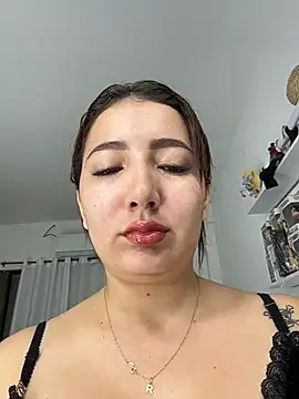 Arya    online show from February 2026 04:22:02 PM