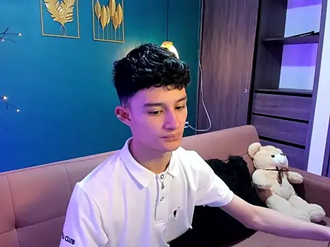 Snapshot of Patrick_Howland_ chatting on February 2026 03:35:01 AM Patrick Howland online show from February 2026 03:35:01 AM