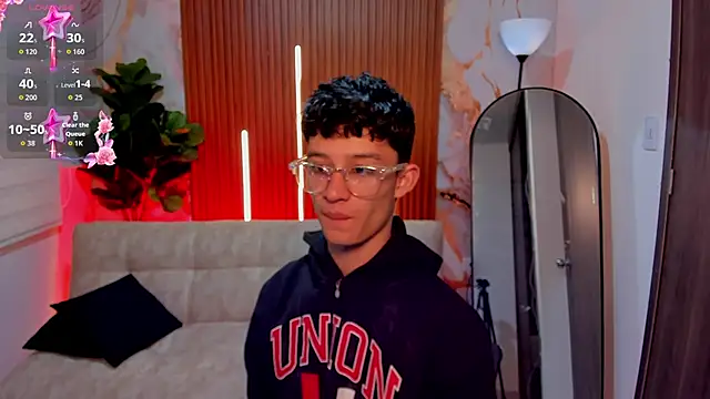 Snapshot of Patrick_Howland_ chatting on March 2026 03:45:01 AM Patrick Howland online show from March 2026 03:45:01 AM