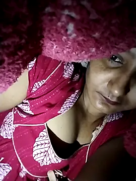 Snapshot of Ayesharani1 chatting on February 2026 01:20:02 AM Ayesharani1 online show from February 2026 01:20:02 AM