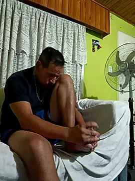 Snapshot of gordorichard chatting on February 2026 03:16:02 AM gordorichard online show from February 2026 03:16:02 AM