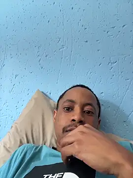 Snapshot of youngsterSA223 chatting on February 2026 09:03:02 AM youngsterSA223 online show from February 2026 09:03:02 AM