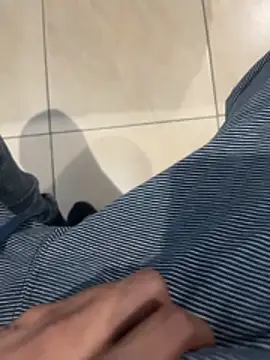 youngsterSA223 online show from March 2026 09:29:02 PM