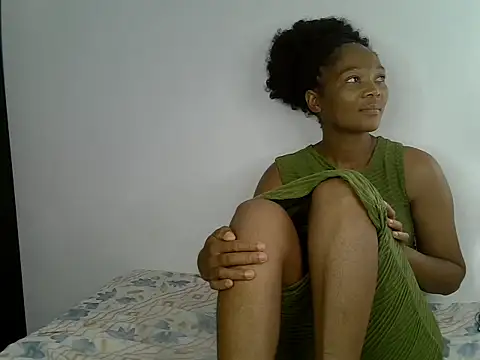 Snapshot of ForeverSexy_ chatting on February 2026 12:55:01 PM ForeverSexy online show from February 2026 12:55:01 PM