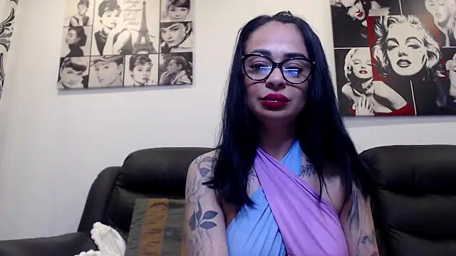 Snapshot of BrianaBloom chatting on May 2026 06:47:01 PM BrianaBloom online show from May 2026 06:47:01 PM