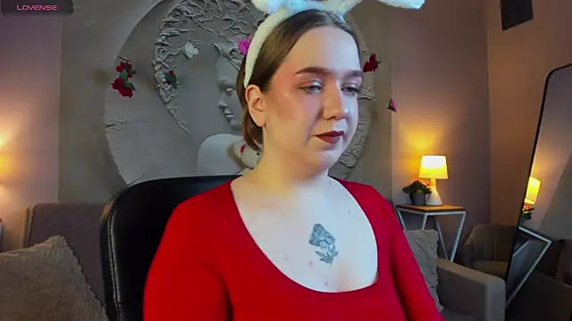 Snapshot of RachelDiRose chatting on February 2026 03:37:02 AM RachelDiRose online show from February 2026 03:37:02 AM