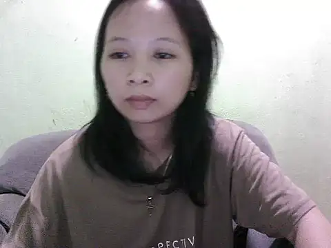 Snapshot of pinay_sweety23 chatting on February 2026 05:47:02 AM pinay sweety23 online show from February 2026 05:47:02 AM