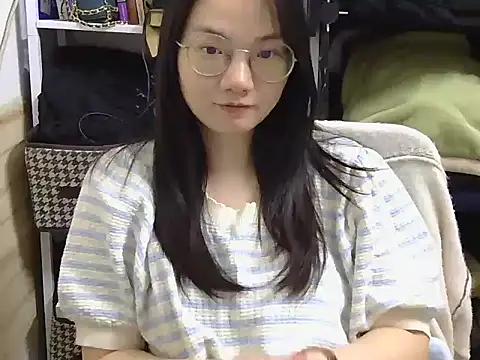 xiaoxiaowan11 online show from March 2026 12:09:01 PM