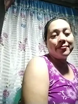 Snapshot of May_Bombs chatting on February 2026 10:42:01 AM May Bombs online show from February 2026 10:42:01 AM