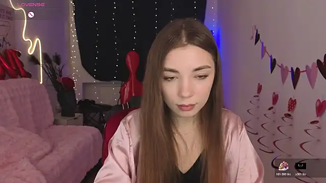 Snapshot of Adriennes chatting on February 2026 02:35:01 PM Adriennes online show from February 2026 02:35:01 PM