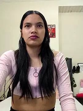 Julieta Parker online show from February 2026 02:43:02 PM