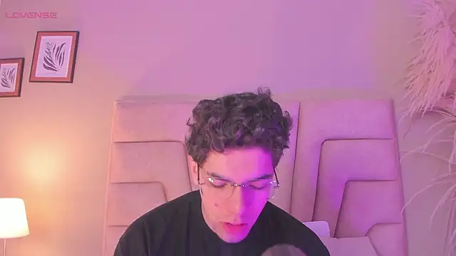 Axel Creed online show from February 2026 10:19:02 AM