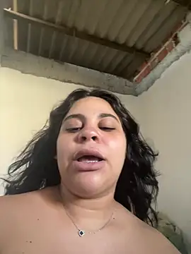 Adriputinha online show from March 2026 06:34:01 PM