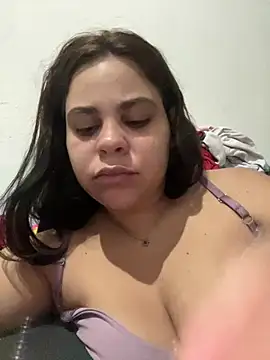 Snapshot of Adriputinha chatting on July 2026 05:44:01 AM Adriputinha online show from July 2026 05:44:01 AM