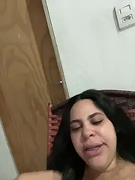 Snapshot of Adriputinha chatting on August 2026 01:07:02 AM Adriputinha online show from August 2026 01:07:02 AM