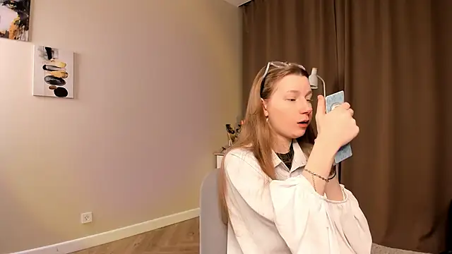 VictorMencia online show from February 2026 07:23:01 PM