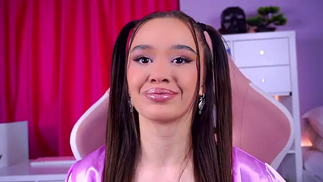 Snapshot of MistyReeds chatting on February 2026 06:20:01 AM MistyReeds online show from February 2026 06:20:01 AM