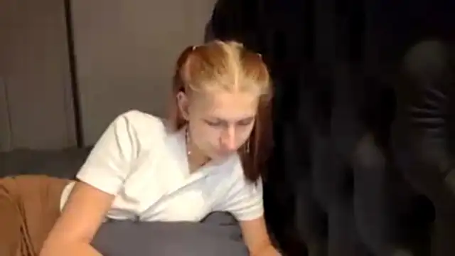 JeneeEady online show from February 2026 11:06:02 AM