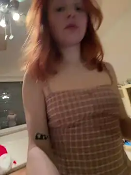 Snapshot of mad_girlygirl chatting on February 2026 07:18:01 PM mad girlygirl online show from February 2026 07:18:01 PM